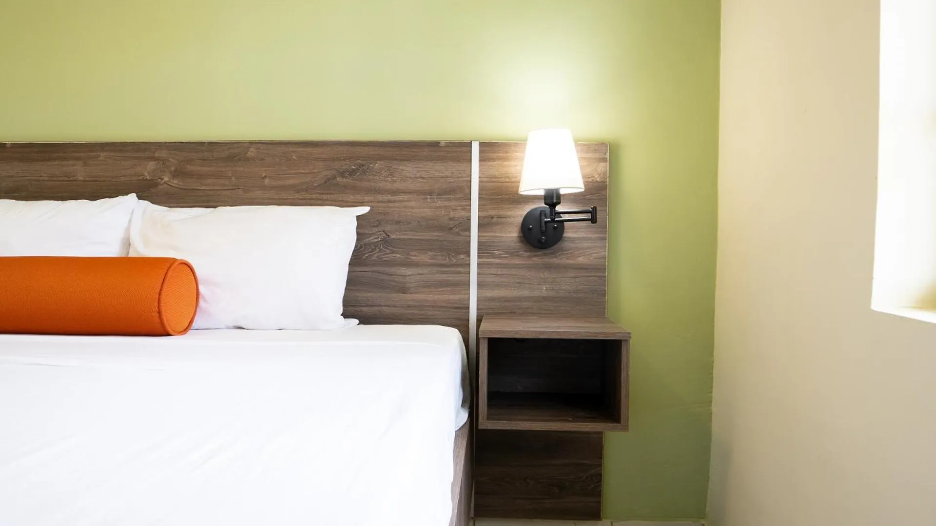 Delynne Boutique Hotel Willemstad